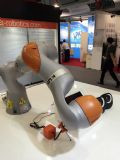 KUKA携三套机器人参展NEPCON South China
